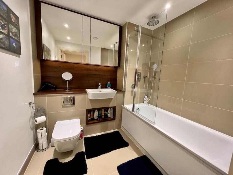 Apartament Luxury 5* Penthouse Greenwich Sleep 9 With Parking *